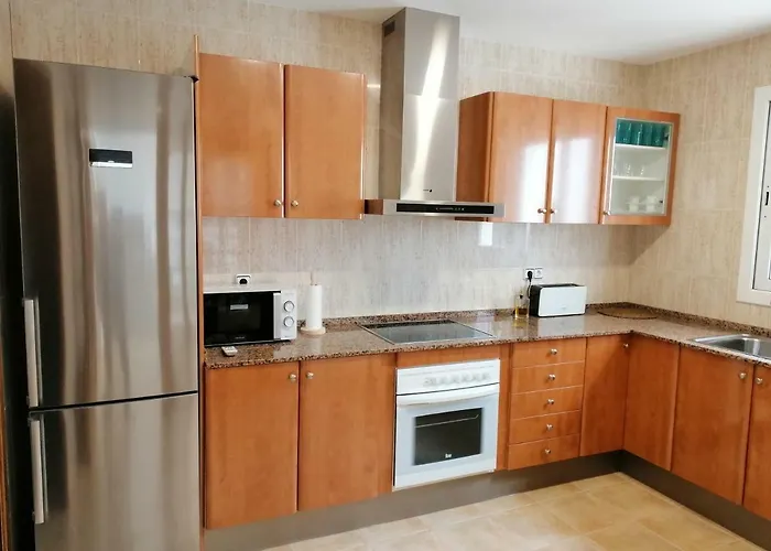 Diplomado * אס מרקדל