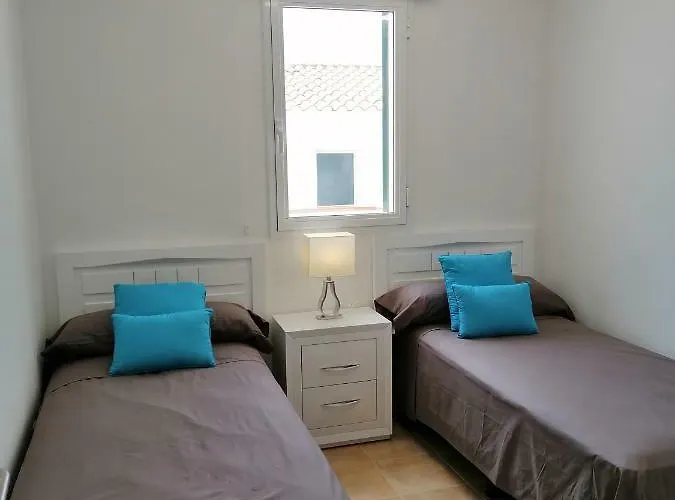 Diplomado אס מרקדל